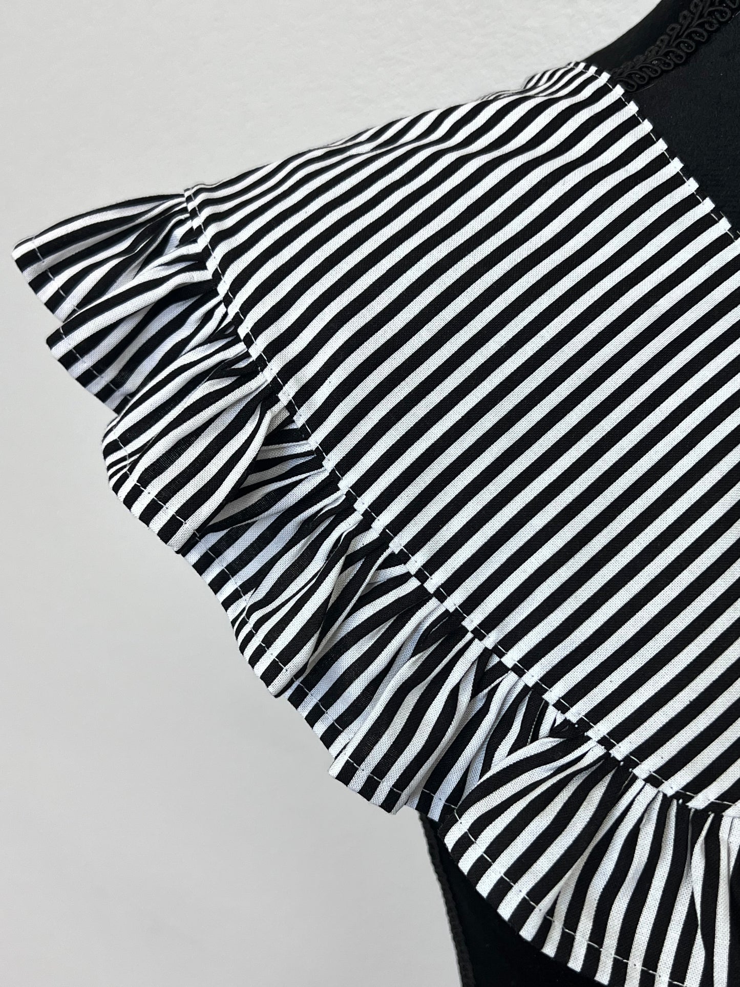 Ruffled Detachable Collar