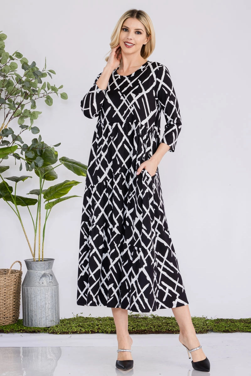Plus Size Tiered Midi Dress