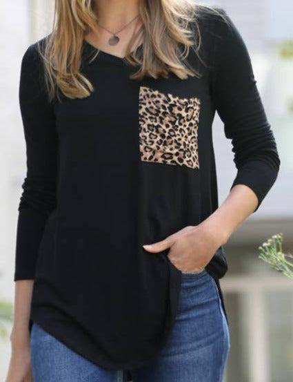 Leopard pocket curved-hem top