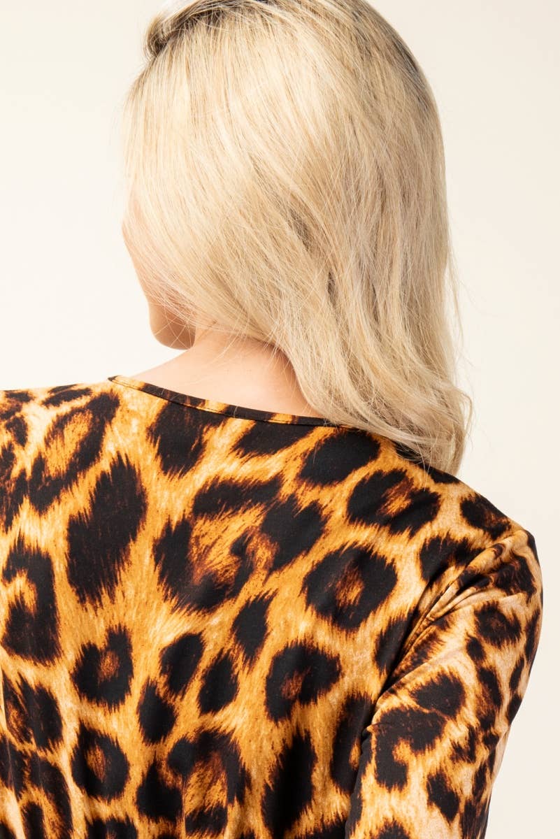 PLUS SIZE ANIMAL PRINT CROPPED LAYERING TOP