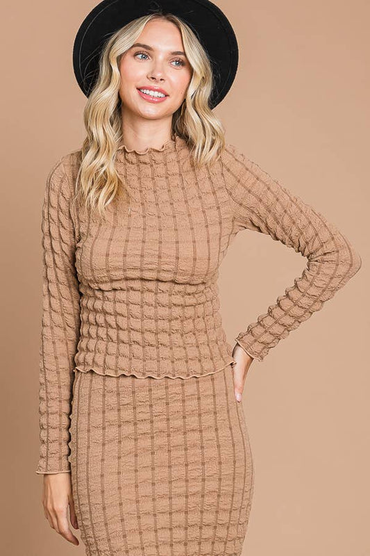 Long-Sleeve Bubble Layering Top