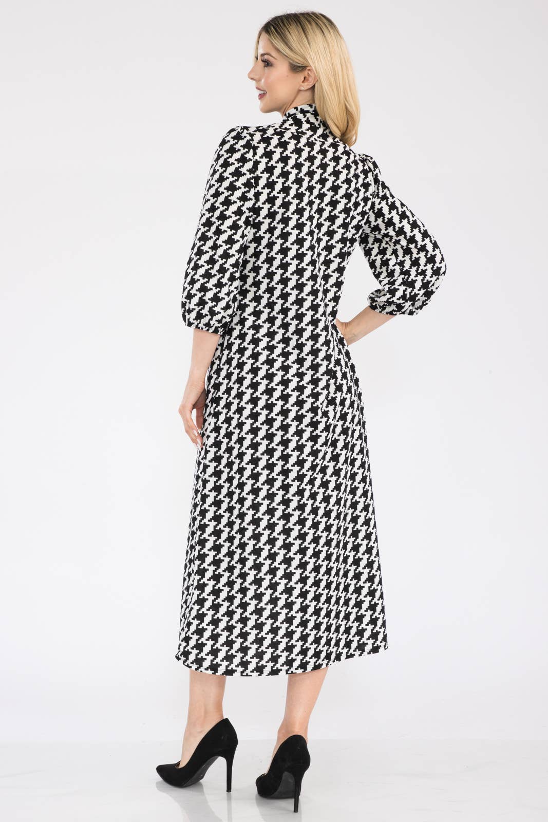 PLUS SIZE HOUNDSTOOTH MIDI DRESS WITH BOW TIE