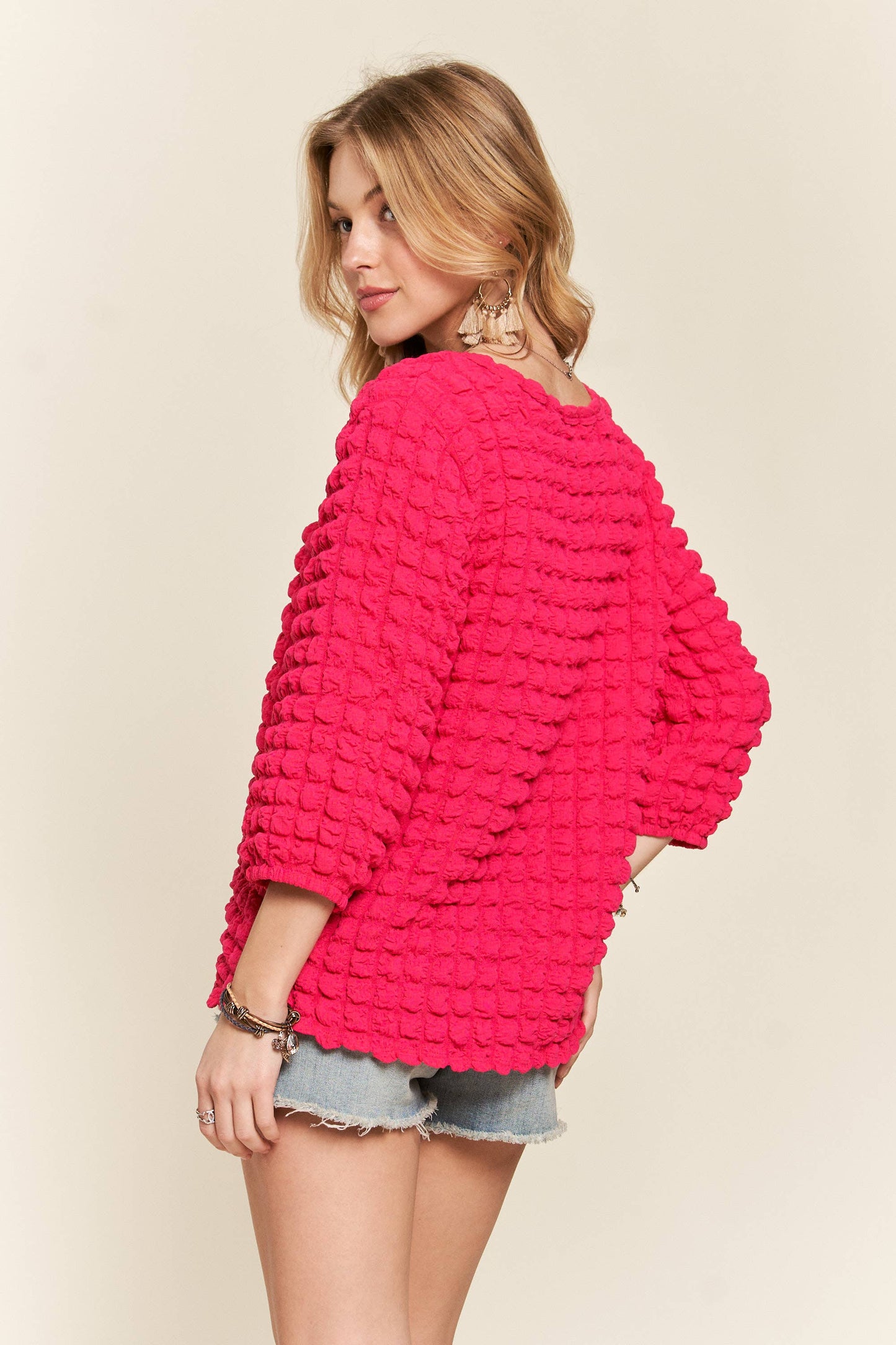 Puffy Bubble Fabric 3/4 Sleeve Top
