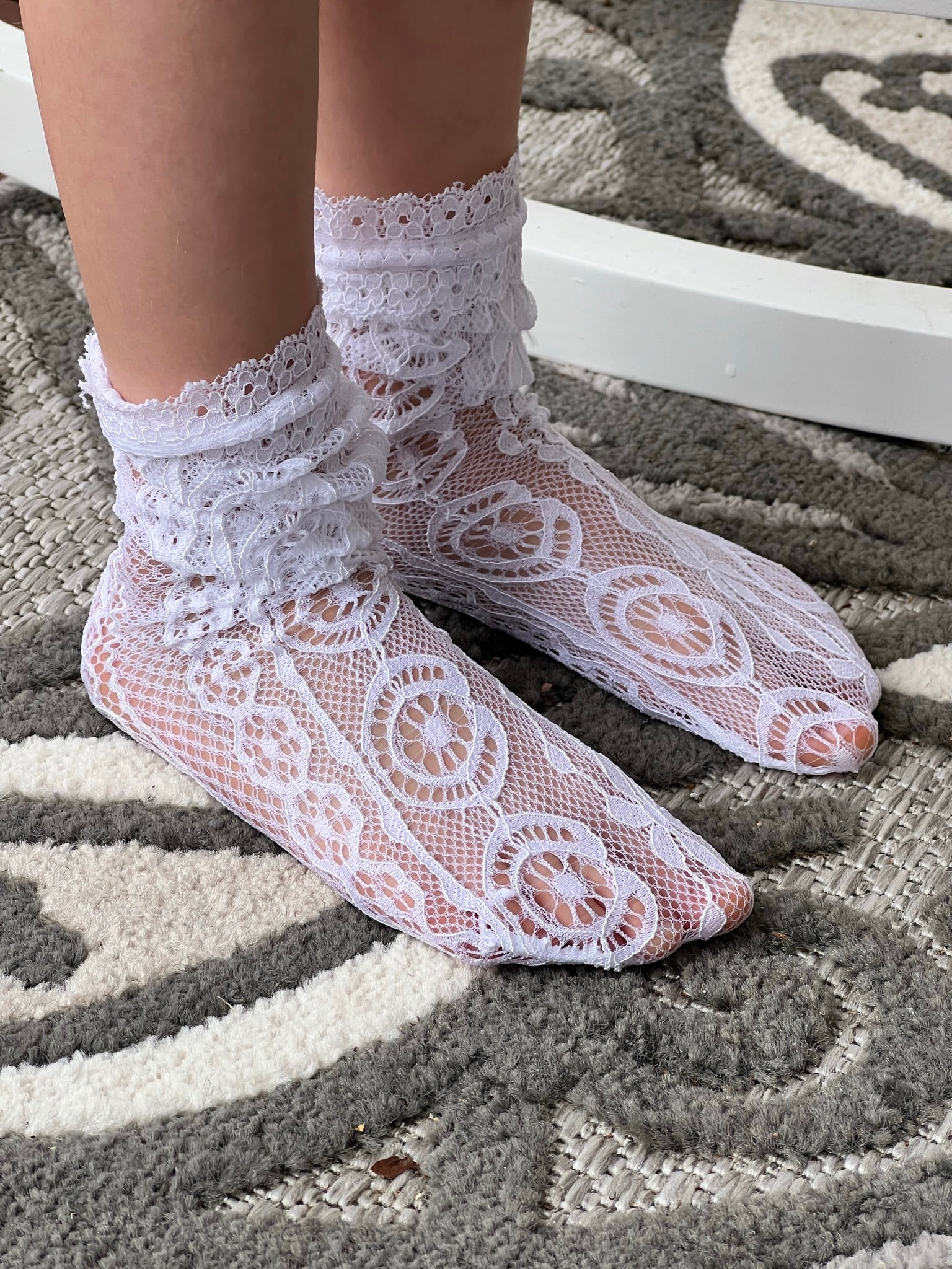 LACE crochet ankle socks women's - cream